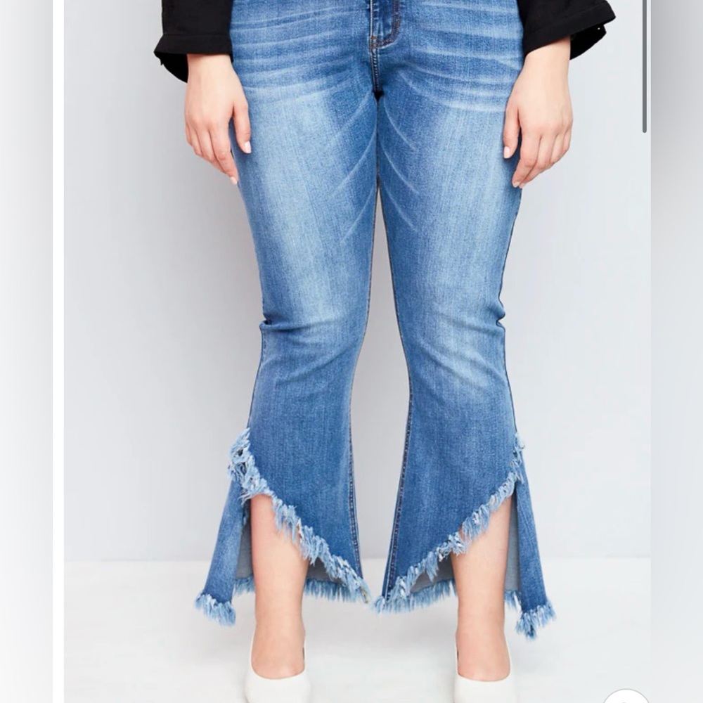 Frayed Distressed Denim Flare Jeans - Hayden Los Angeles